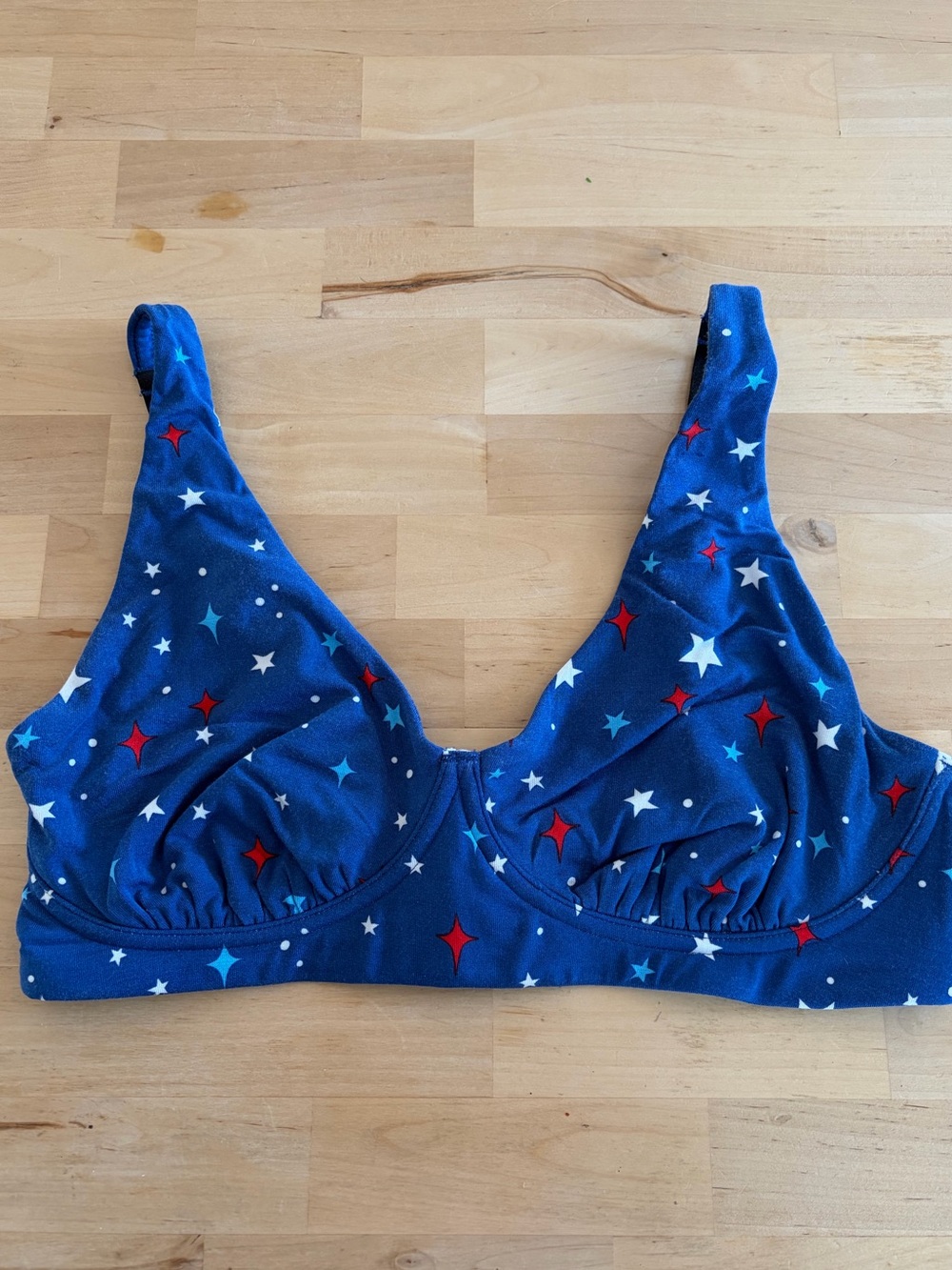 Super soft blue bra with red, white & blue stars from MeUndies 🇺🇸⭐️